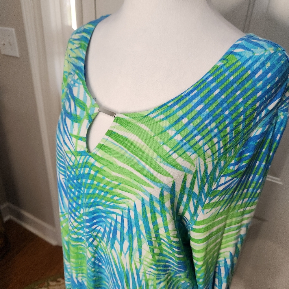 Ruby Rd. Blues and Greens Floral Long Top Size XL